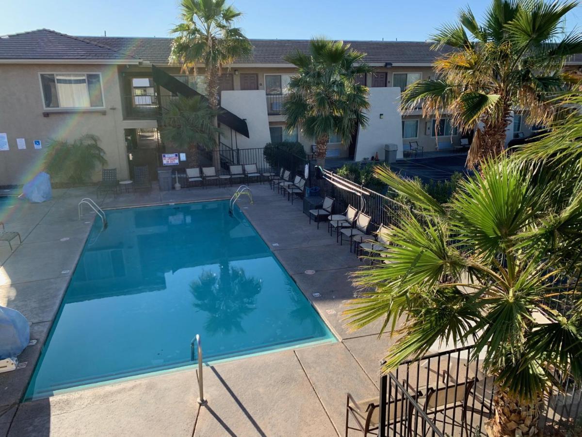 Days Inn By Wyndham Lake Havasu Lake Havasu City Ngoại thất bức ảnh