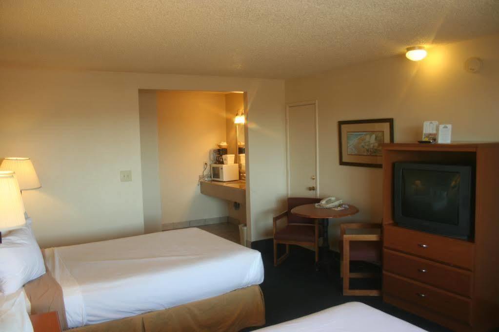Days Inn By Wyndham Lake Havasu Lake Havasu City Ngoại thất bức ảnh